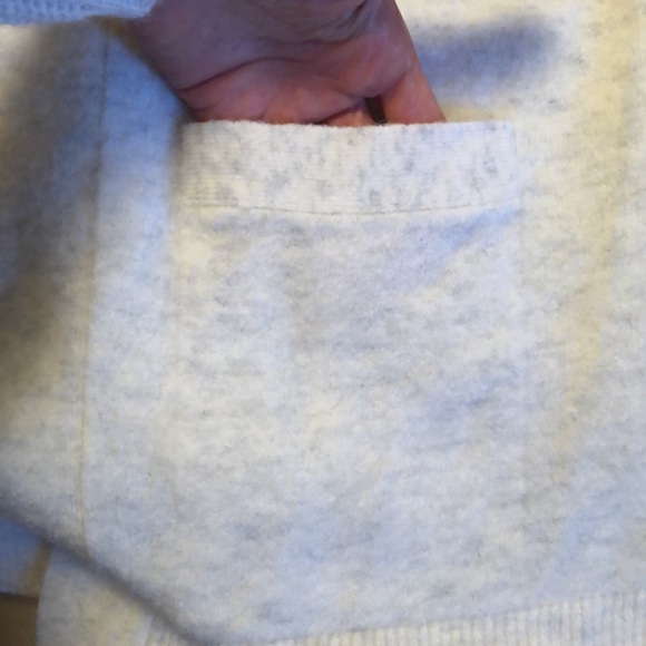 Banana Republic Aire Split Point Cardigan - Picture 5 of 9